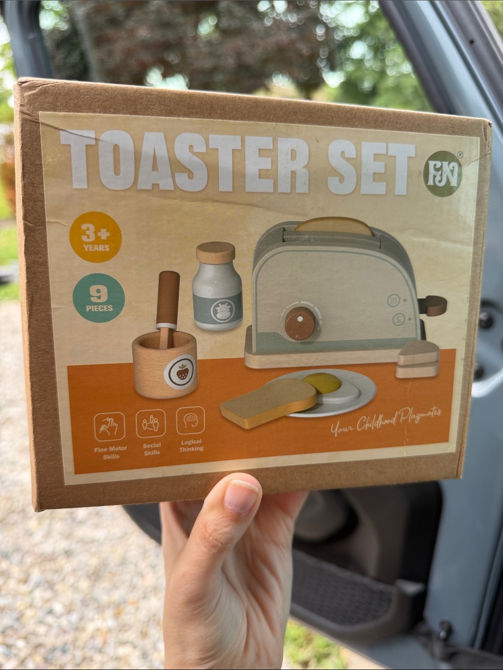 Wooden Toaster Playset - Cream & Tan